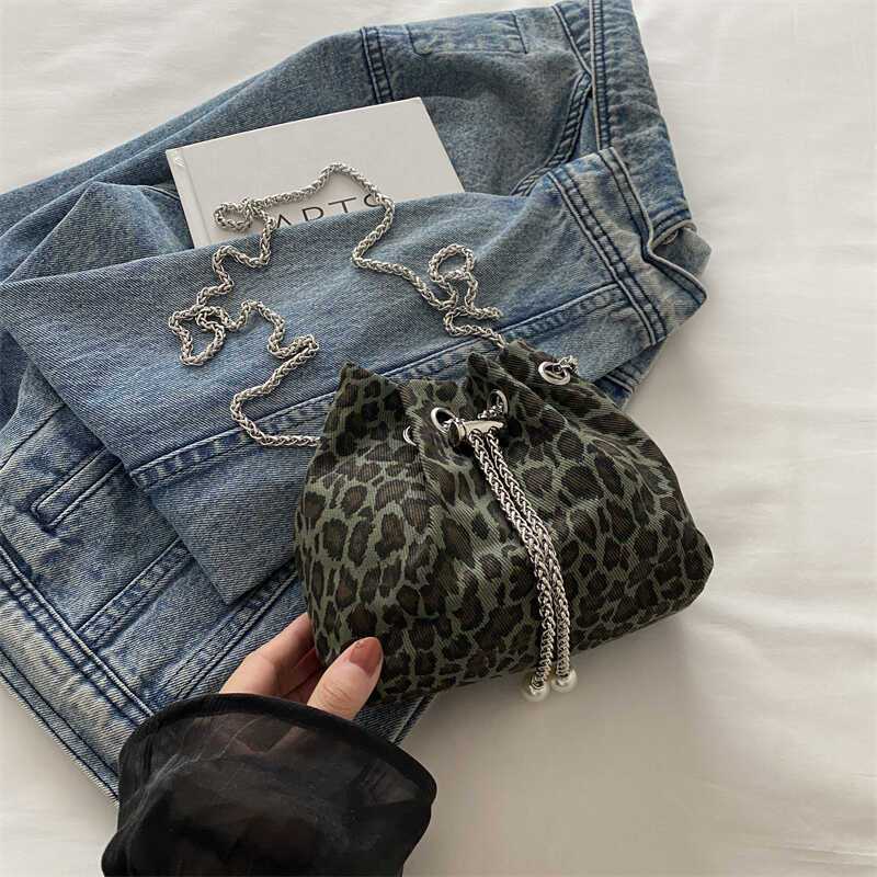 New Leopard Print Drawstring Bucket Bag Trendy Versatile Simple Chain Bag Stylish Commuter Handbag Sweet Shoulder Bag
