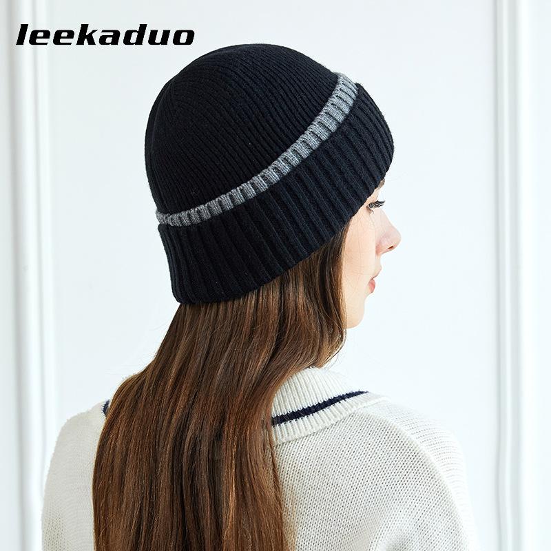 Rabbit Velvet Core-spun Yarn Knitted Hat Winter Couple Men's and Women's Thickened Wool Hat Two-color Double-flanged Casual Pullover Cold Hat