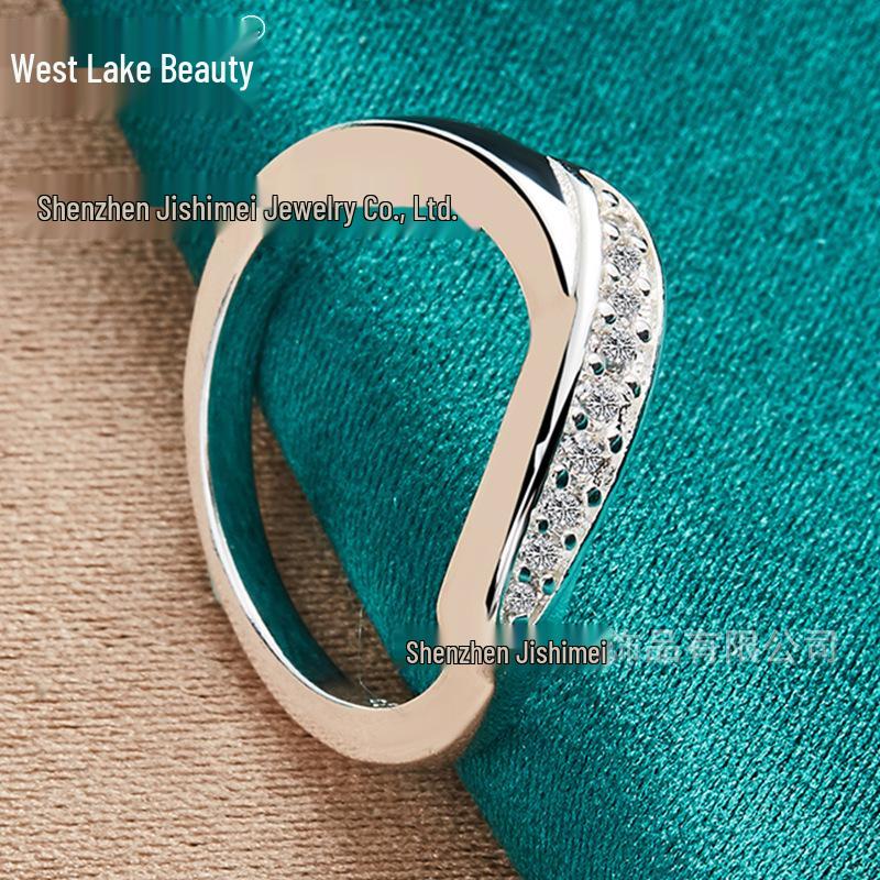 Silver Geometric Twisted Zircon Ring - Women's Classic Fashion Jewelry