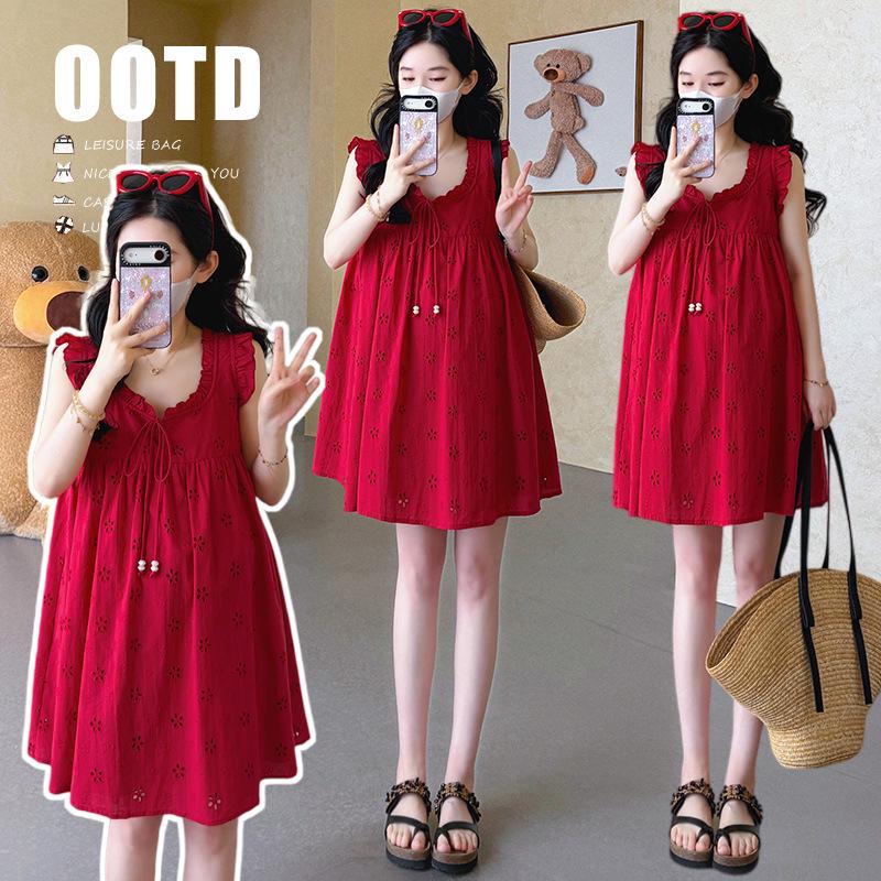 2026 Summer Sleeveless Maternity Doll Dress - Age-Reducing, Hollow Out, Loose Fit, Sweet Belly Covering Vest Design