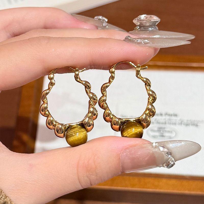 Maillard Style Amber Circle Earrings Women's Autumn and Winter Atmosphere with Earrings Light Luxury High Sense Exquisite Stud Earrings