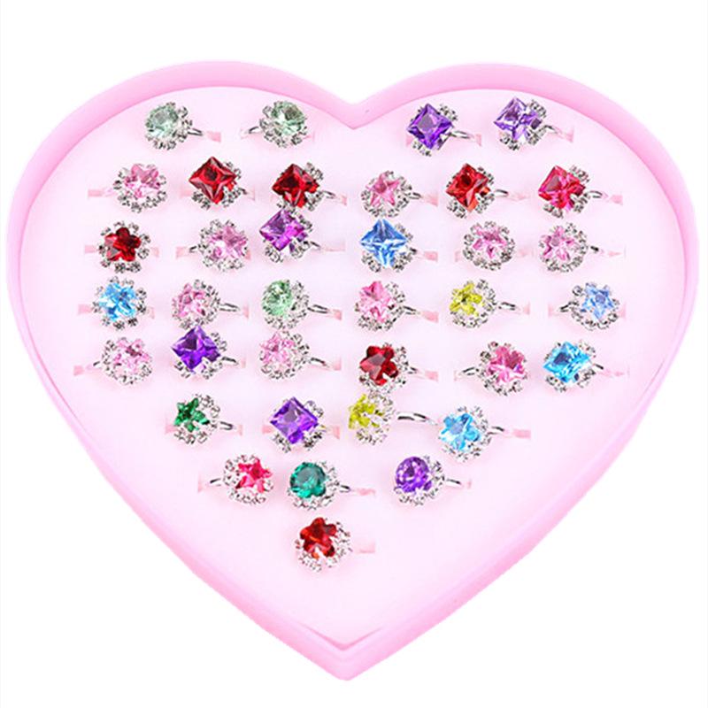 36-Piece Colorful Heart-Shaped Diamond Gemstone Rings for Girls' Birthdays