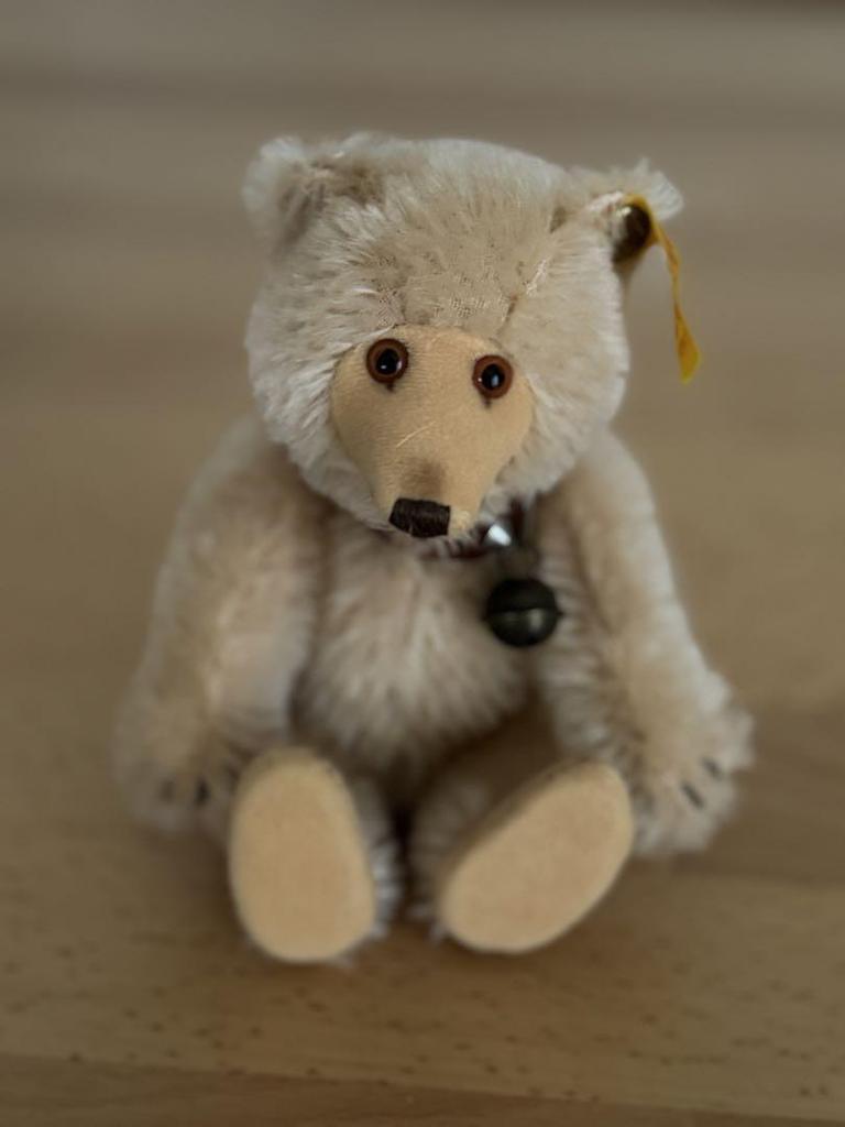 [USED] German Steiff Teddy Bear Wearing a Bell Collar, Rare Stuffed Toy
