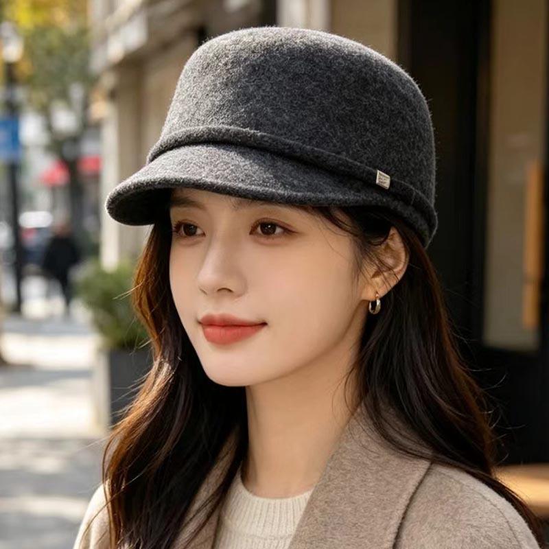 Niche Designer Woolen Hat Women's Autumn and Winter British Top Hat Casual Cap Knight Equestrian Hat