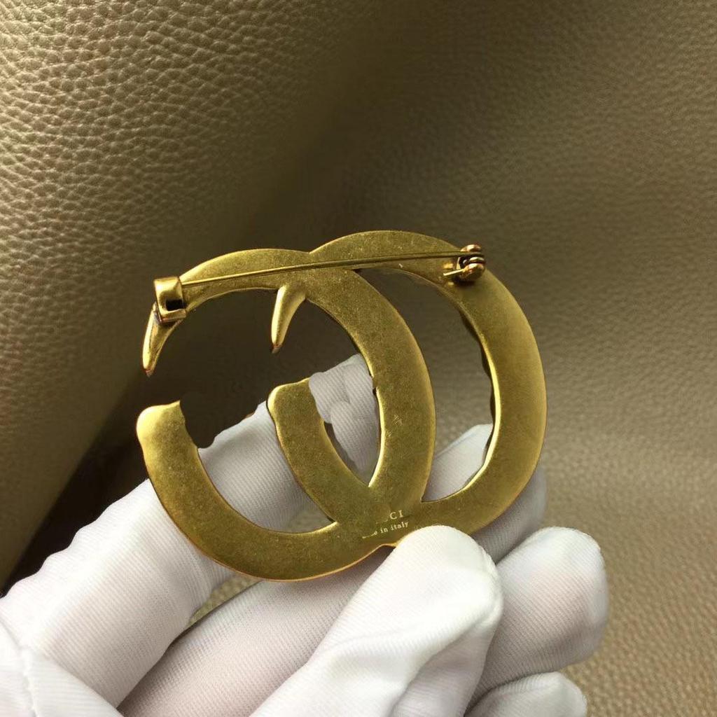 Vintage Doppel-G Perlenbrosche - Klassischer Damenstil 2025