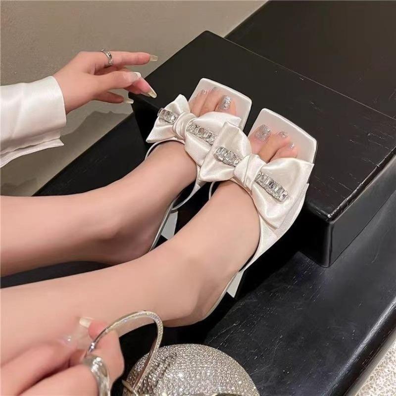 

Модные женские летние сандалии Роскошный каблук в форме Африки Комфортная Нескользящая обувь Шелковый бант Стразы Женские шлепанцы Zapatos De Mujer 34 бежевый