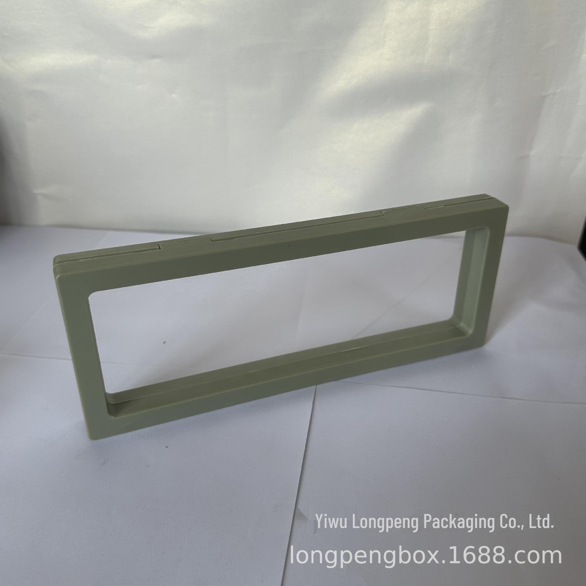 

Прозрачная подарочная коробка из полиэтилена для браслетов и ожерелий 9x23x2cm зелёный