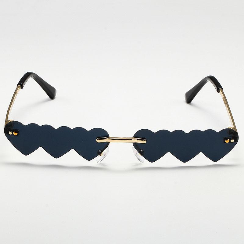 Small Love Heart Sunglasses Funny Glasses Personality Rimless Fashion Eyewear Street Shooting Glasses Sunglasses