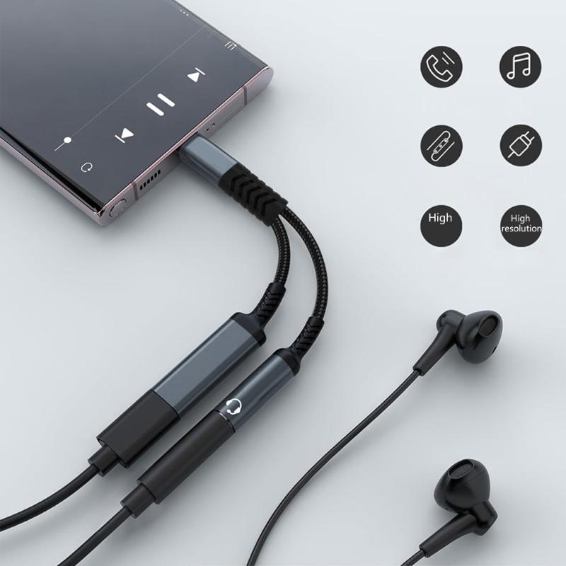 Aluminum Alloys Type C To Two 3.5mm Sound Jacks With PD60W Charging And Losslessly Music Transmission