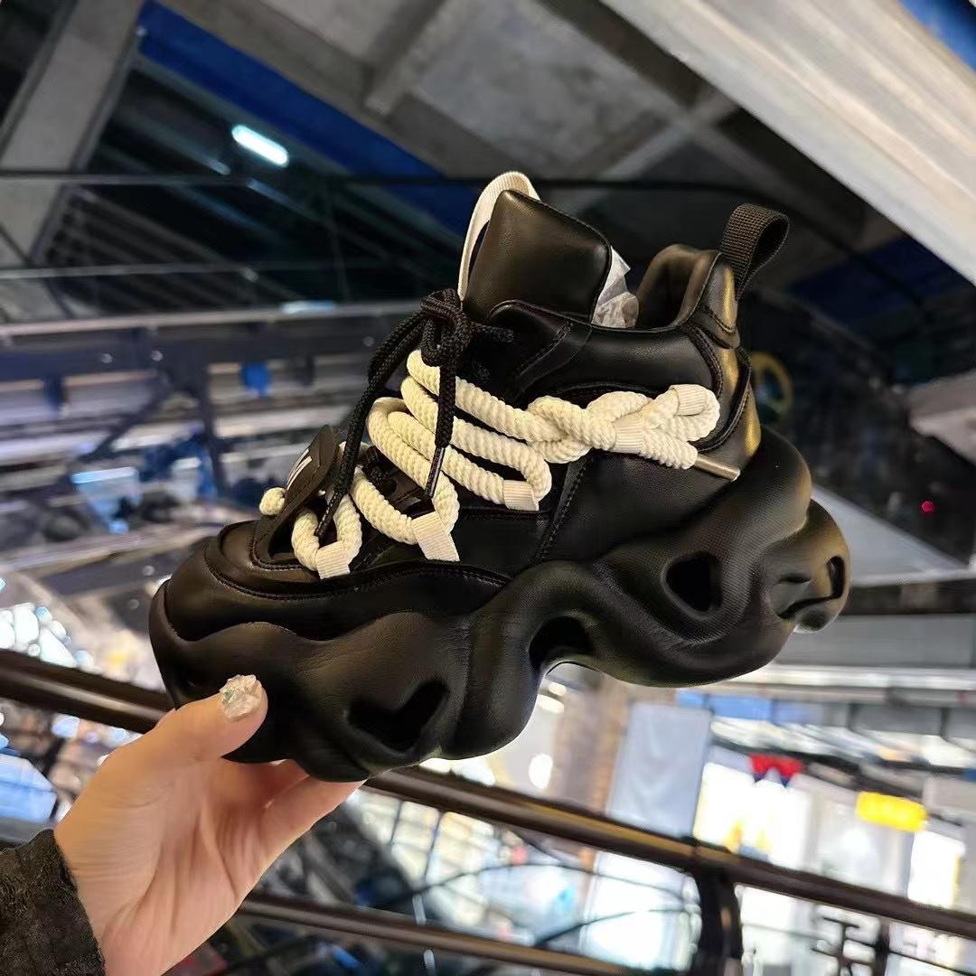 

модные уличные кроссовки смешанного цвета для женщин, новые модные женские кроссовки с толстой подошвой и круглым носком на шнуровке 37 чёрный