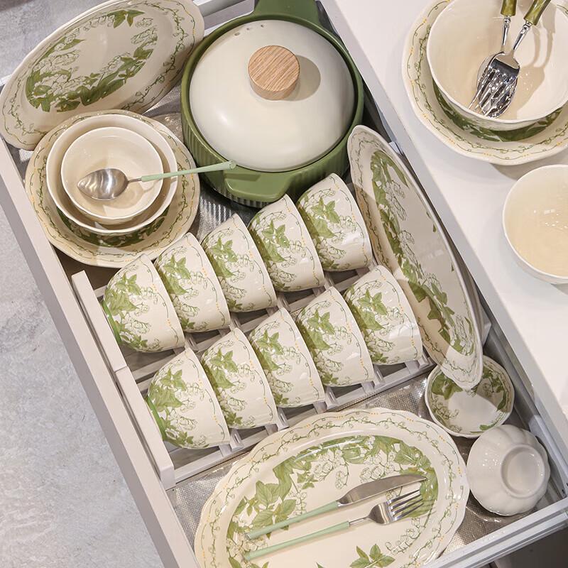 Zhi Shi Simple Ceramic Underglaze Dinnerware Set