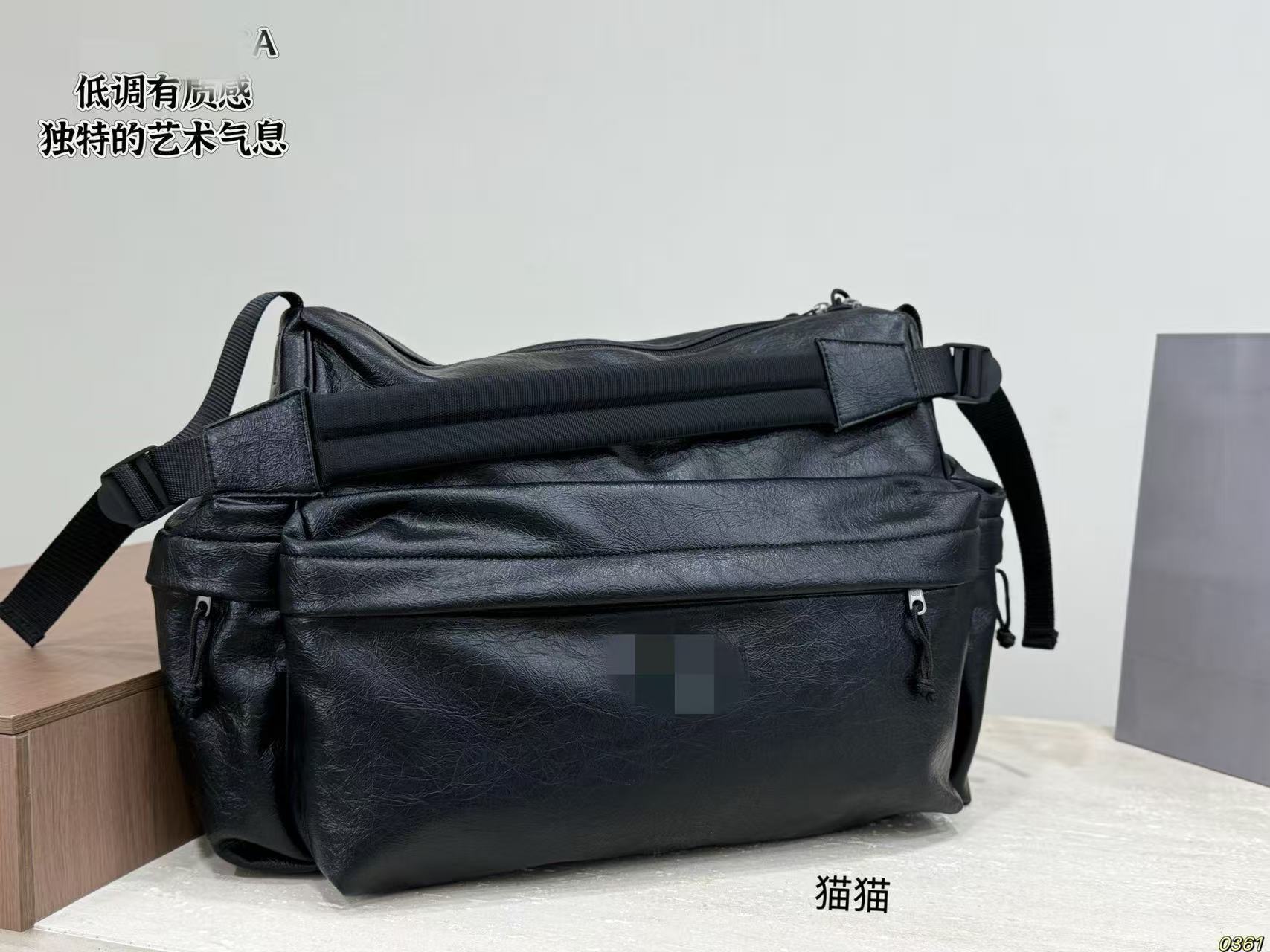 New men s and women s same nylon bag casual shoulder messenger bag large capacity waterproof backpack shoulder bag breast bag 40*32cm чёрный
