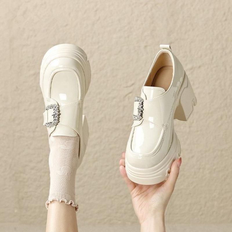 Simple, Fashionable and Versatile Single Women's Shoes