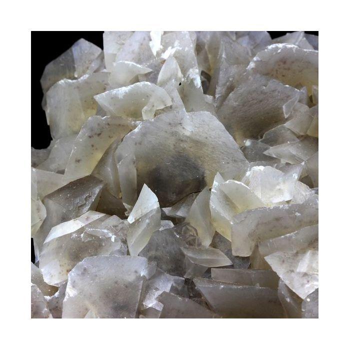 Pierres et Minéraux. Calcite. 2673.0 ct. Lamalou-les-Bains, Hérault, France..