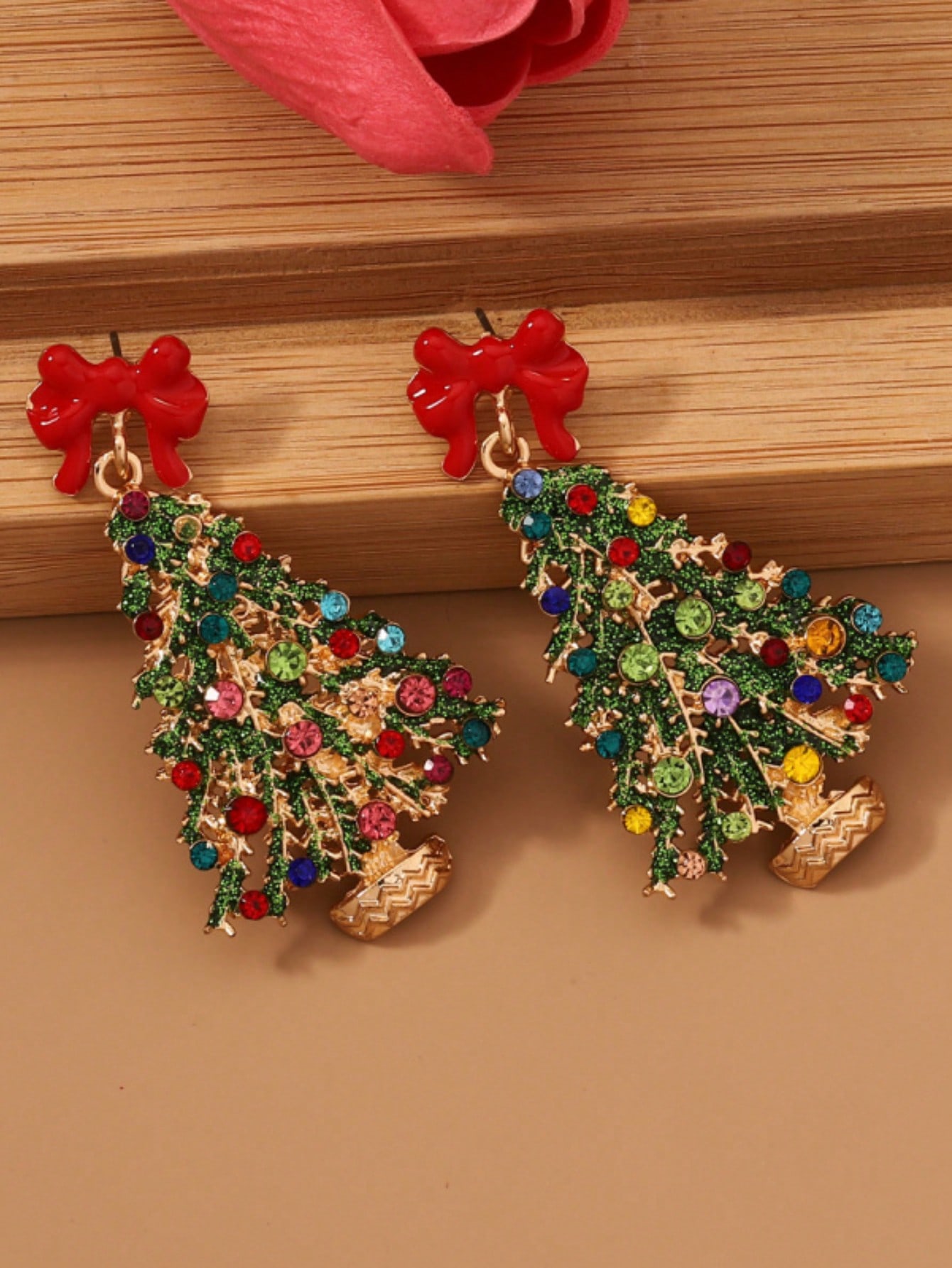 

1 Pair Of Creative And Fashionable Christmas-Designed Festival Series Earring Accessories разноцветный