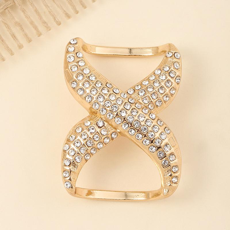 

Korean-Style Multifunctional Figure-Eight Knotting Buckle: Stylish and Versatile Accessory