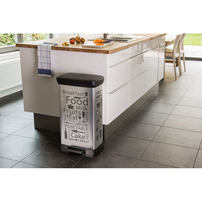CURVER - Poubelle a pédale 50L - Gris avec écriture - Design Moderne