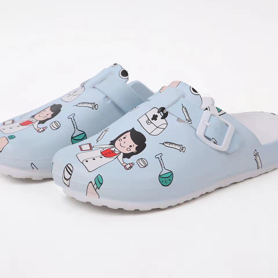 Women's Medical Slippers: Closed-Toe, Soft Sole, Protective Indoor/Outdoor Nurse Shoes