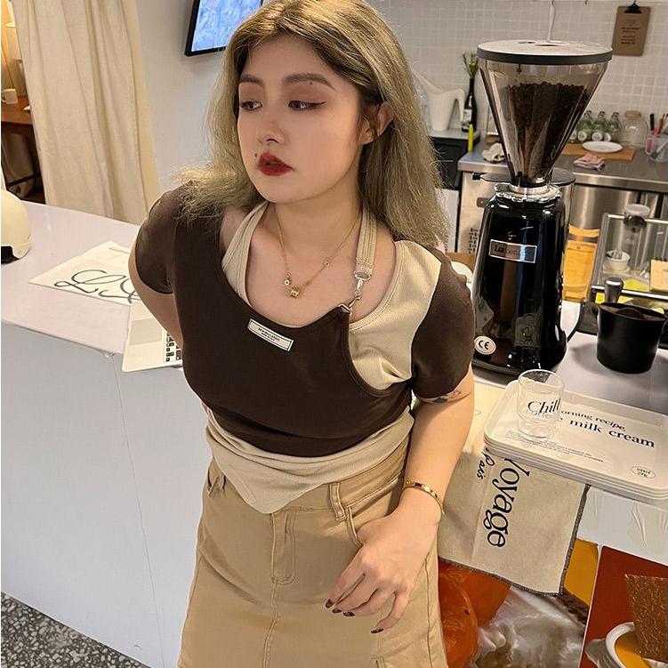 

Женская футболка с короткими рукавами и короткими рукавами большого размера, нишевый дизайн, нерегулярные сексуальные топы с короткими рукавами и тонким висячим воротником 4XL кофейный