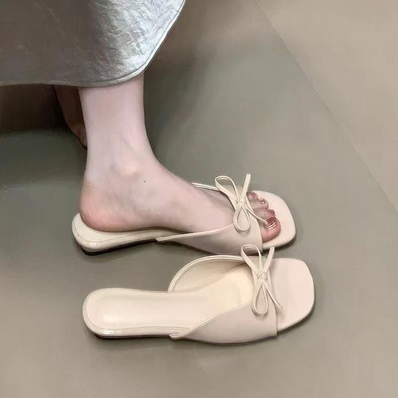 

Fashion Bow Open Toe Slippers Summer New Square Head Shallow Mouth Soft Bottom Non-slip Wear-resistant Mid-heel Shoes 35