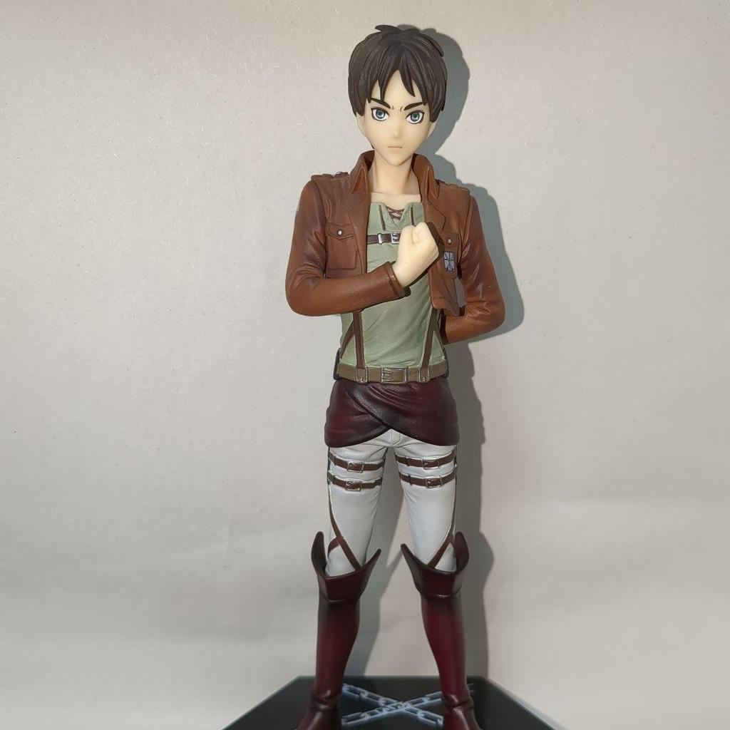 [USED] Attack on Titan Figure Eren Yeager Figure