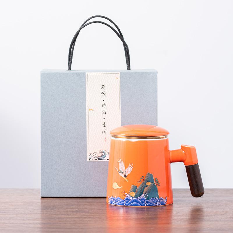 Ceramic tea cup with lid tea separation cup filter water cup creative wooden handle cup office cup gift cup Guochao