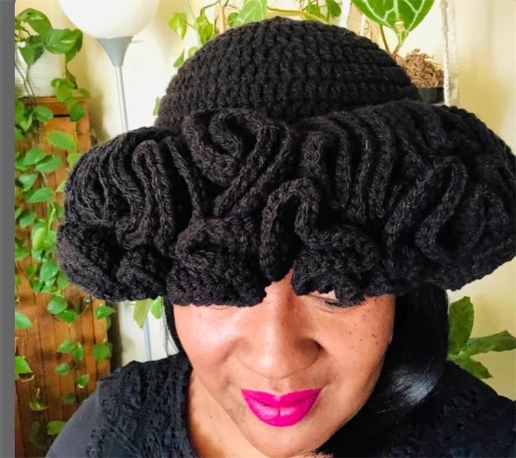 Handmade Knit Bucket Hat for Woman Weaving Ruffled Brim Bucket Hat Adult Teens Winter Cycling Fisherman Hat