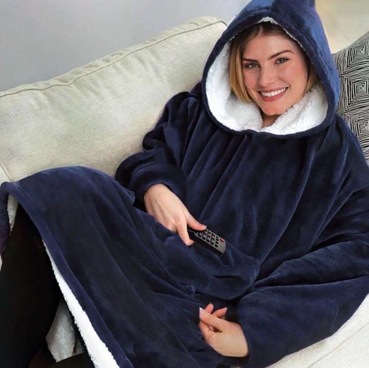 Lazy Blanket Hooded Fleece Jacket Thickened TV Blanket Lazy Blanket Pajama Hoodie Made of Polyester Material