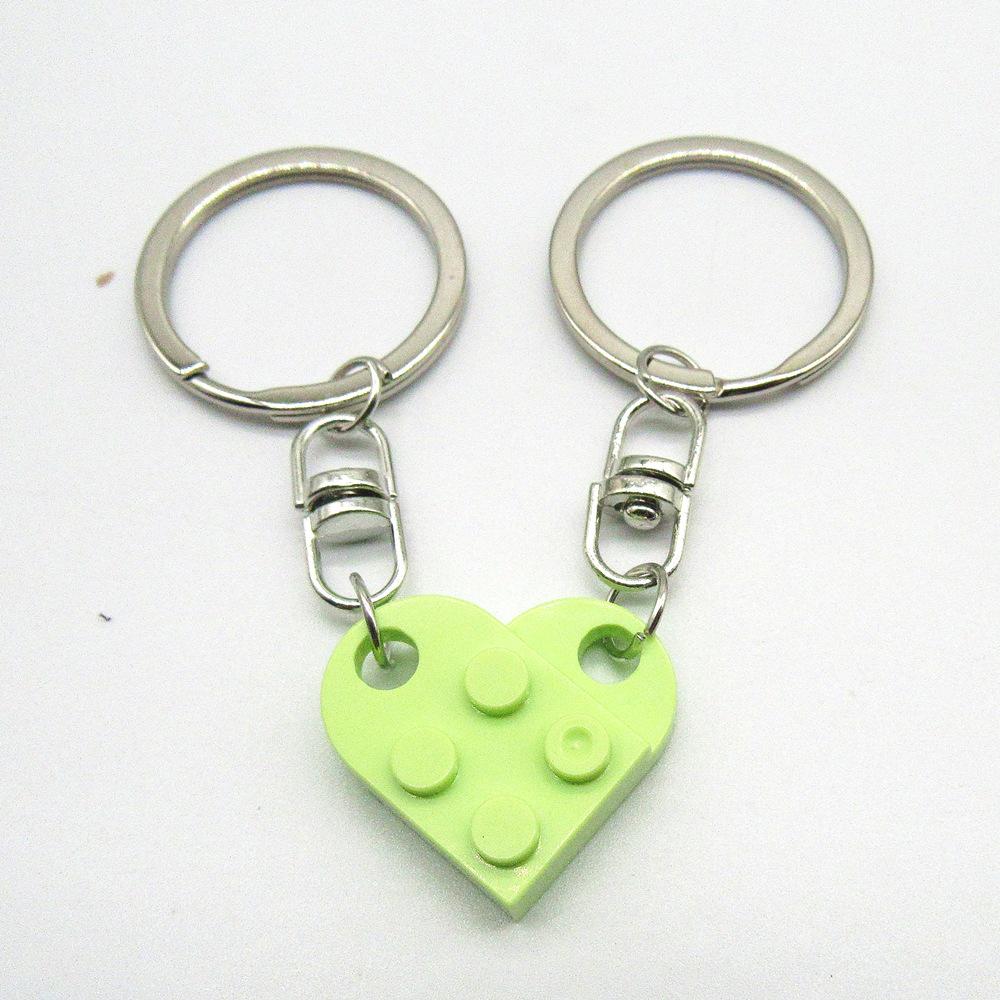 LEGO Heart Puzzle Keychain: European & American Style Building Block for Couples