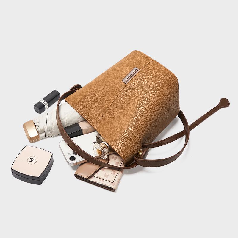 Bag 2025 New Vegetable Basket Bucket Bag Premium Sense Shoulder Crossbody Women's Bag Fashion Work Commuter Handbag