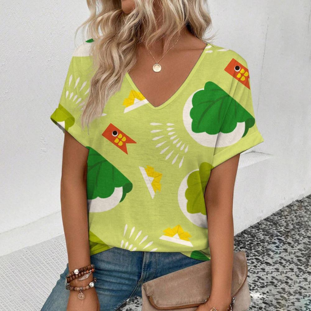 Летняя женская футболка с V-образным вырезом — фото 4