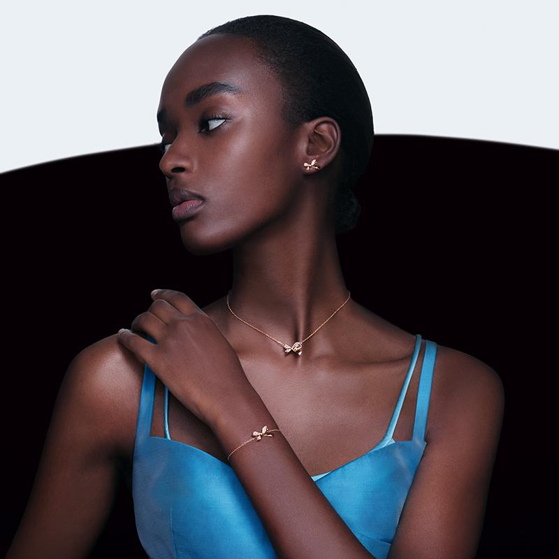 Emporio Armani Diamond Bow Pendant Clavicle Chain 925 Silver Necklace Women's Rose Gold Rose gold F base package
