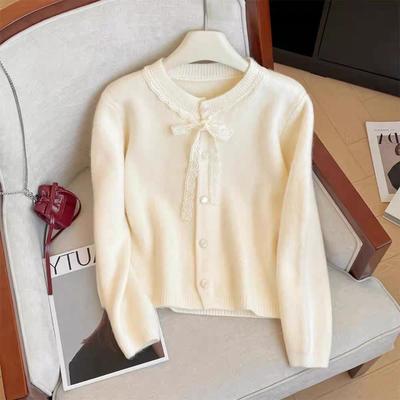 Sweet Lace Stitching Knitted Cardigan for Women Autumn Winter New Gentle Style Short Top