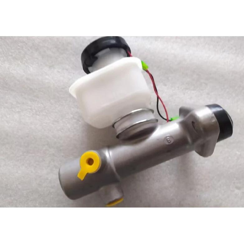 Brake Master Cylinder Master Brake Cylinder Master Cylinder For Nissan Forklift TD27 J01 J02 TD27 H20 3.5T 5117 5057