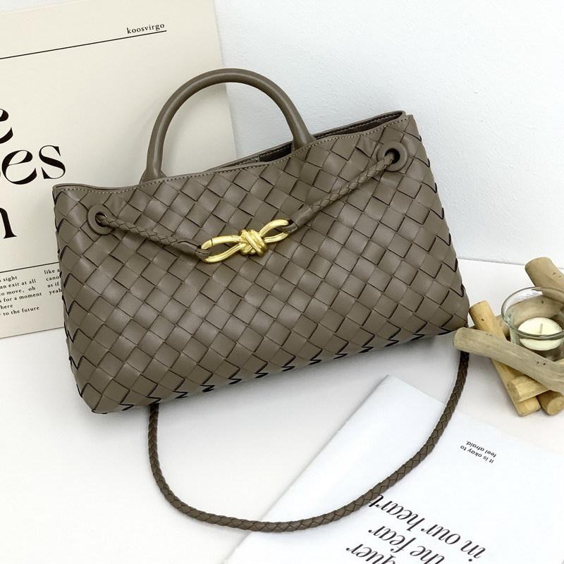 Direktverkauf ab Werk Old Money Stil 2026 neue Leder-Einkaufstasche handgewebte Damentasche Umhänge-Tragetasche Unterarmtasche