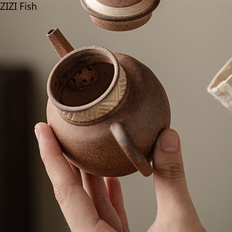 Three Legged Teapot Office Longjing Pu'er Teapot Creative Ceramic Kung Fu Tea Set Small Teapot Chinese Tea Ceremony Accessories