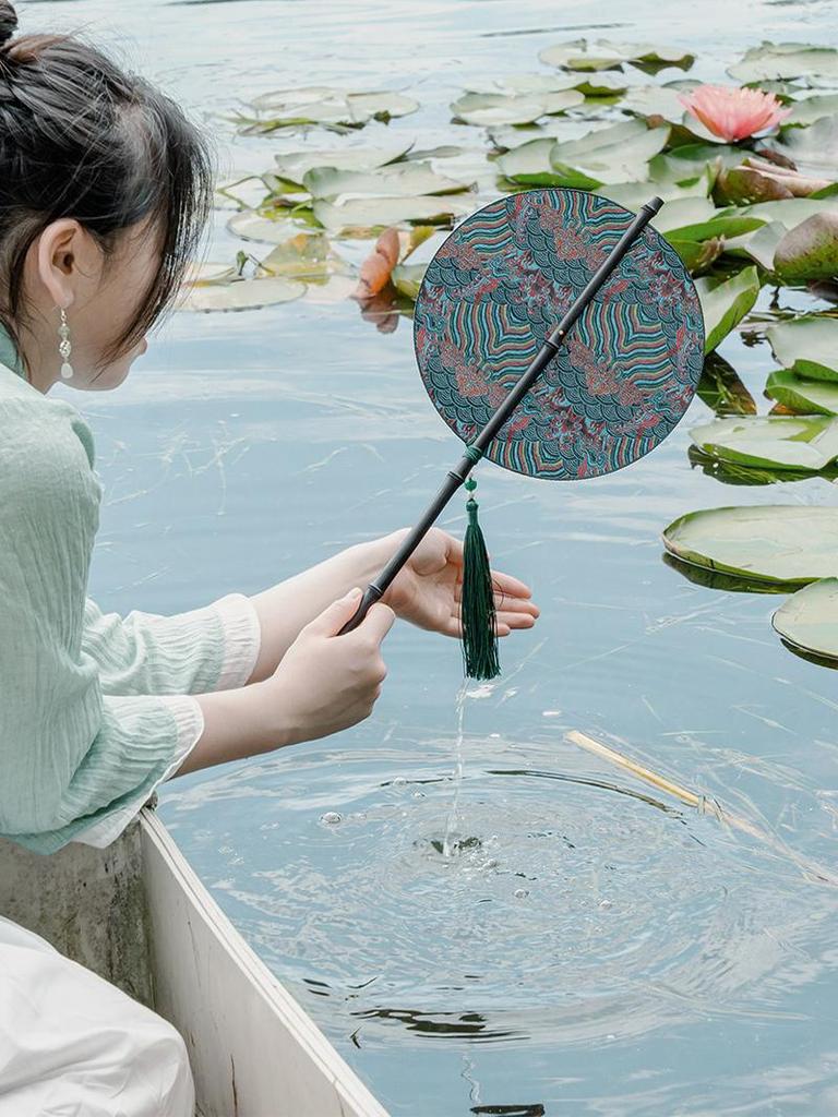 Durable Vintage Handheld Bamboo Fan with Embroidery for Summer Portable Hanfu Waist Fan Foldable Round Fan