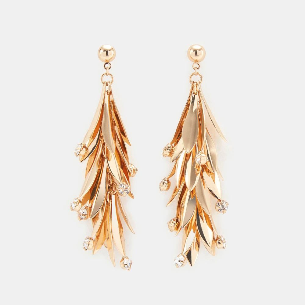 Exquis Longs Boucles d'Oreilles Feuille à Franges avec Diamants Micro-sertis - Design de Niche Élégant pour un Effet Amincissant
