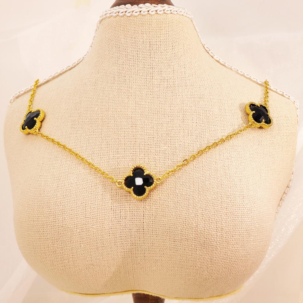 Fashion Lucky Clover Necklace Titanium Steel Necklace Sweater Chain Double-sided Necklace Accessories for Women