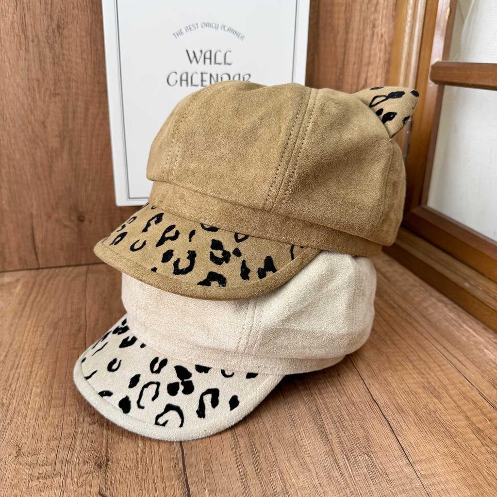 Spring and Autumn atmosphere cat ear octagonal hat female leopard print suede duck tongue beret age reduction cute newsboy hat wholesale