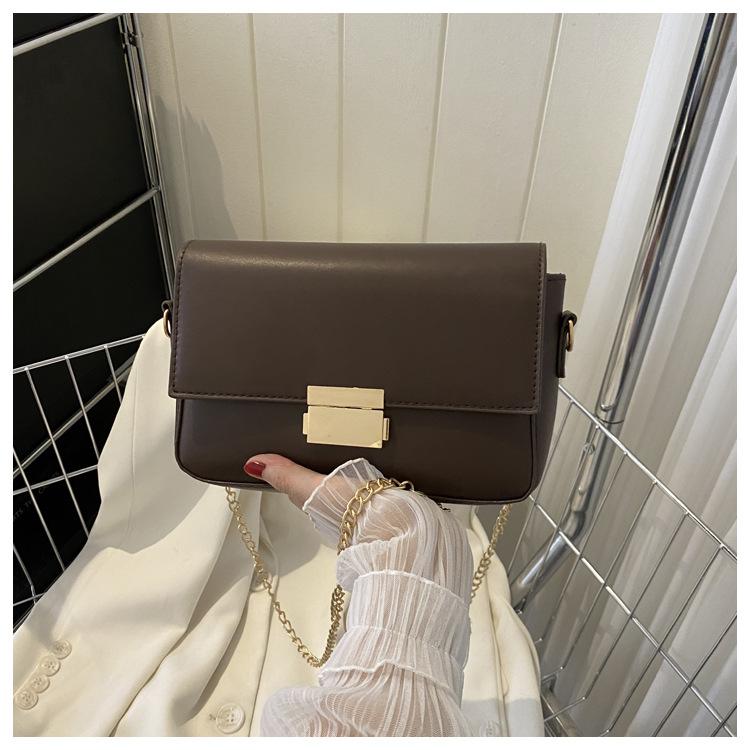 Simple 2025 new fashionable solid color chain texture casual autumn retro foreign style lock underarm women's small square bag