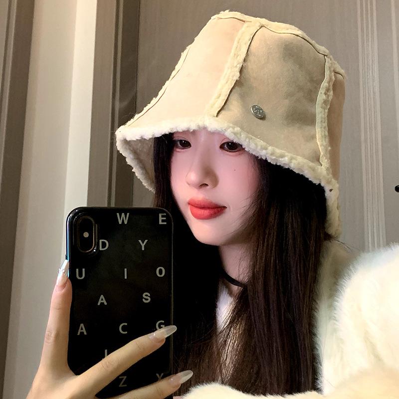 Suede Bucket Hat Ladies Autumn and Winter Warm Fleece Ear Protector Bucket Hat Retro Casual Lamb Wool Basin Hat