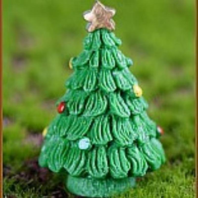 Christmas Micro-landscape Accessories Christmas Tree Ornaments of Various Sizes Resin Handicraftsand Cute Home Decorations