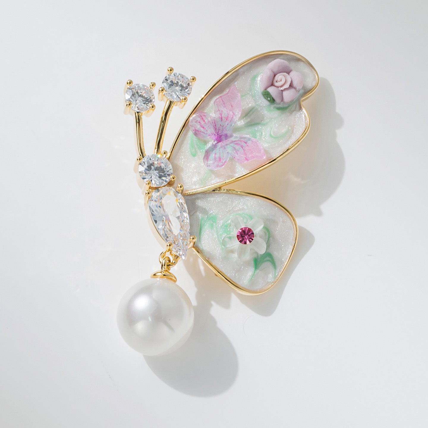Elegant Butterfly Brooch for Women s Suit or Coat