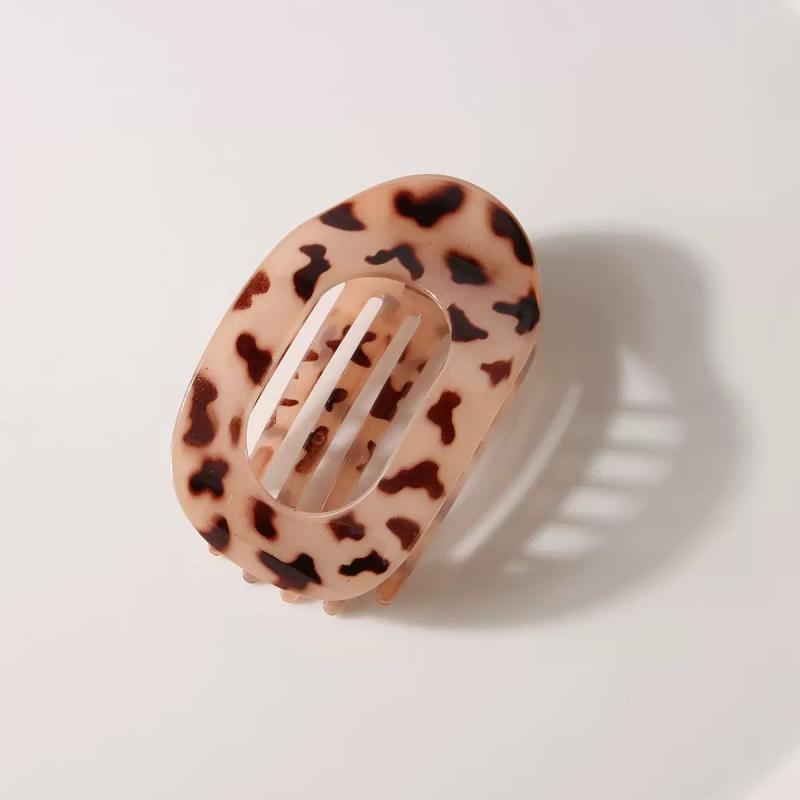 Neue Elegante Matte Acryl Abgerundete Entenschnabel Haarspangen Damen Mode Einfarbig Kunststoff Haarnadel Haaraccessoires