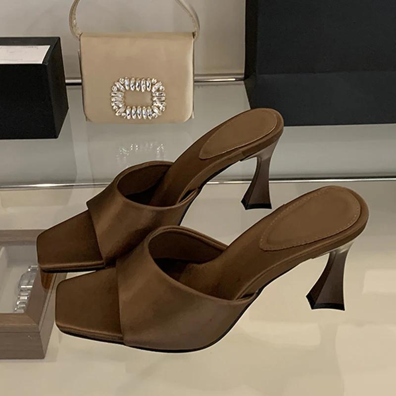 Fashion Womens Shoes High Quality Cozy Silk Wide Square Toe Slippers Sandals for Women Trend Heels Mules Slides Summer Party Dress Shoes