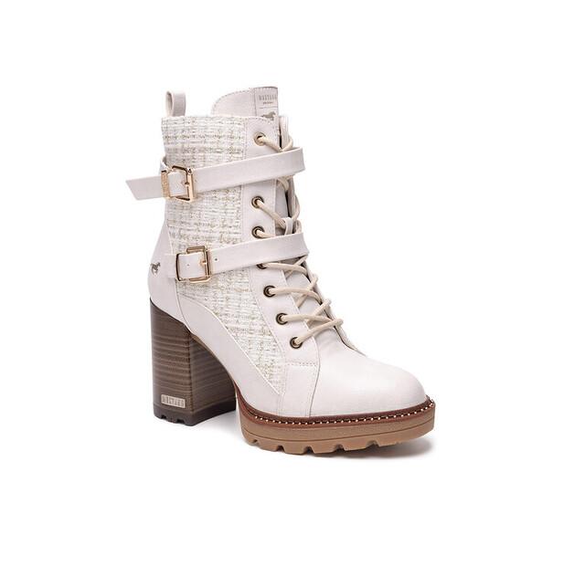 Mustang 1505-501 White Ankle Boots