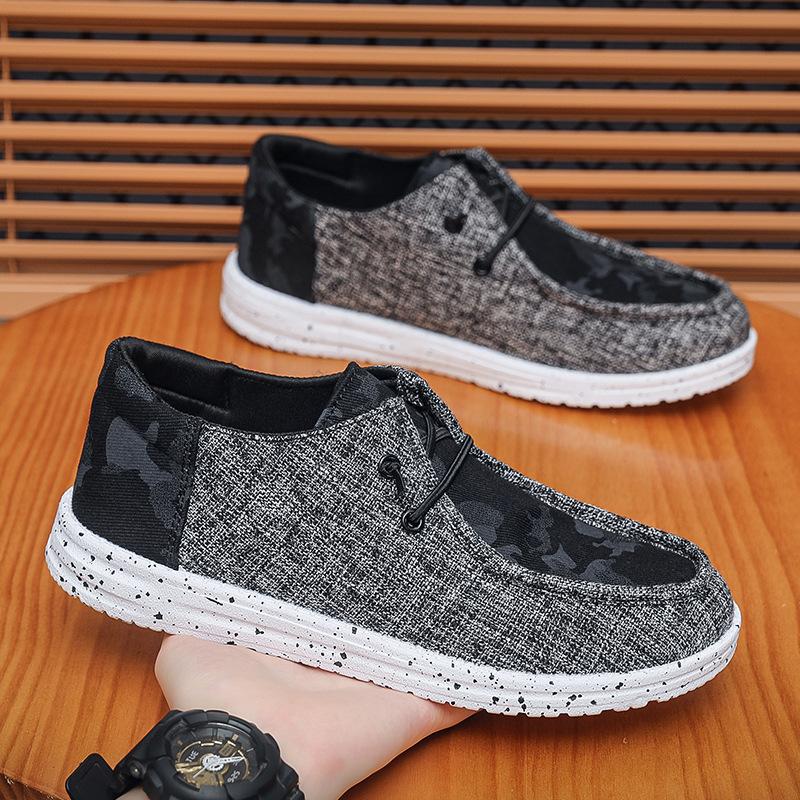 

Spring 2025 New Large Size Men s Cloth Shoes Fashion Men s Shoes Trend Skateboard Shoes Korean Version Casual Shoes 39