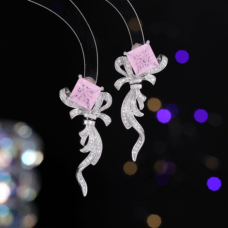 Women's Light Luxury Fashionable Temperament Square Bow Earrings Ice Cracks Sweet Geometric Earrings