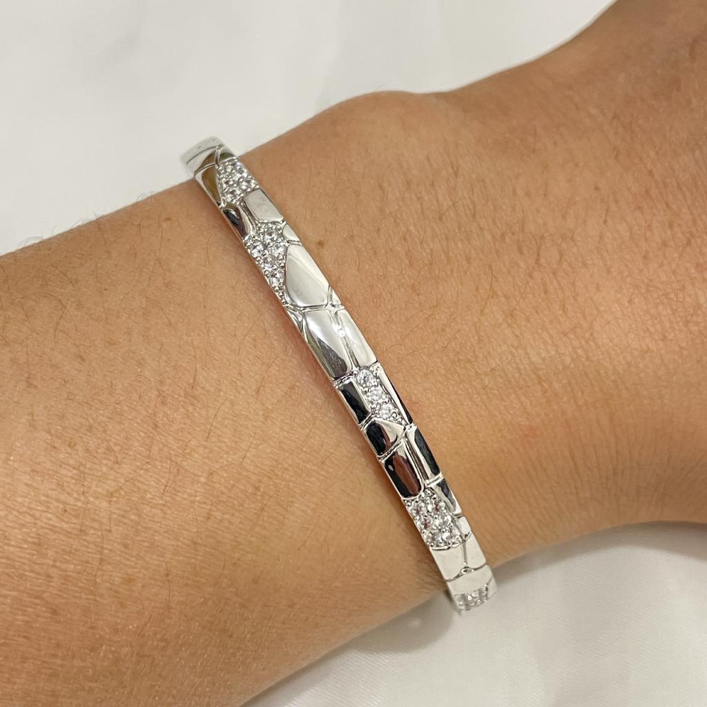 Irregular Pattern Glossy Surface, Light Luxury and High-end Daily Wear Stacking Style Women's Bracelet